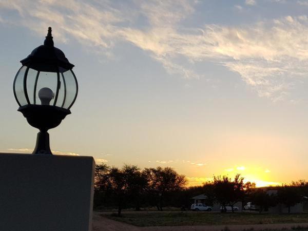 Mayfair Farm Cottages Oudtshoorn Extérieur photo