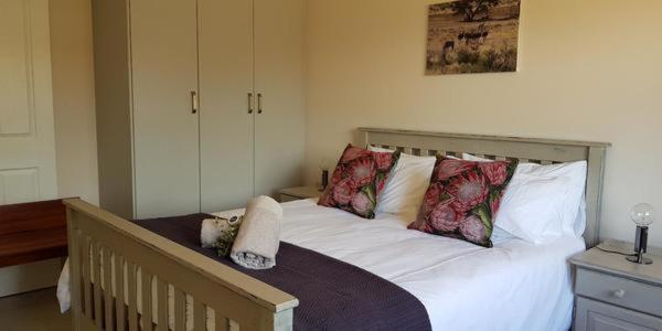 Mayfair Farm Cottages Oudtshoorn Extérieur photo