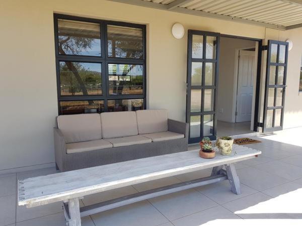 Mayfair Farm Cottages Oudtshoorn Extérieur photo